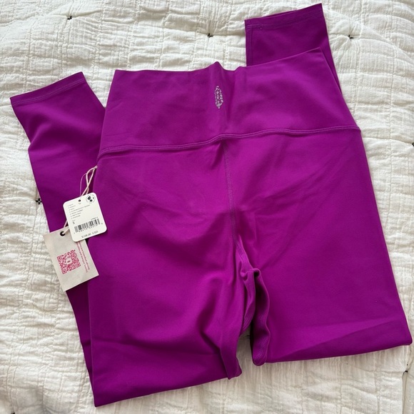 NWT Free People x Hatch never better leggings berry - Picture 5 of 8